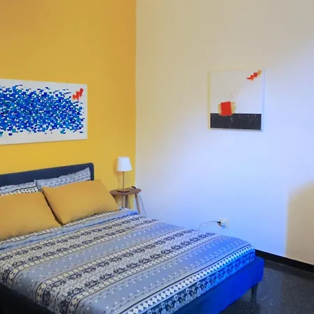 Casa Marinella Nel Centro Storico Con Ascensore * Gênes