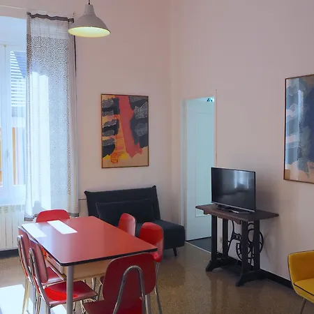 Casa Marinella Nel Centro Storico Con Ascensore