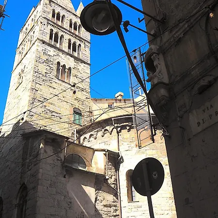 Casa Marinella Nel Centro Storico Con Ascensore Apartamento