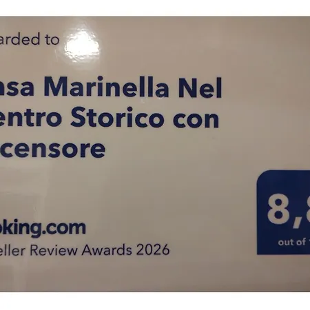 아파트 Casa Marinella Nel Centro Storico Con Ascensore