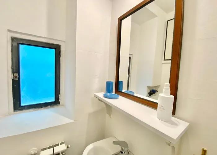 Casa Marinella Nel Centro Storico Con Ascensore Lägenhet