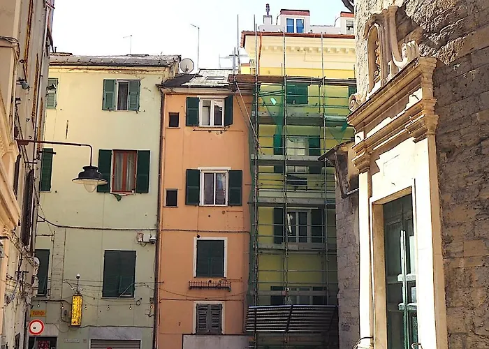 Casa Marinella Nel Centro Storico Con Ascensore Lägenhet