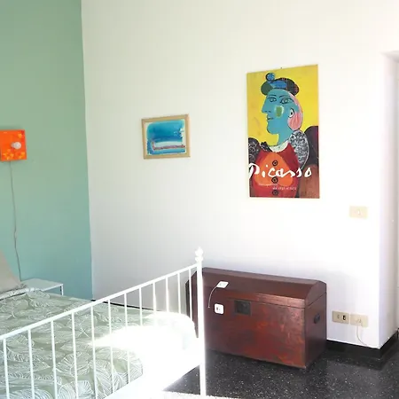 Apartamento Casa Marinella Nel Centro Storico Con Ascensore Génova